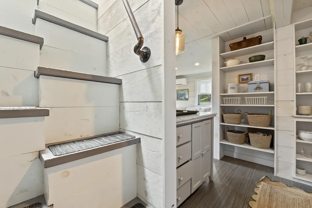4 Stoney Brook Lane Thomaston ME 04861