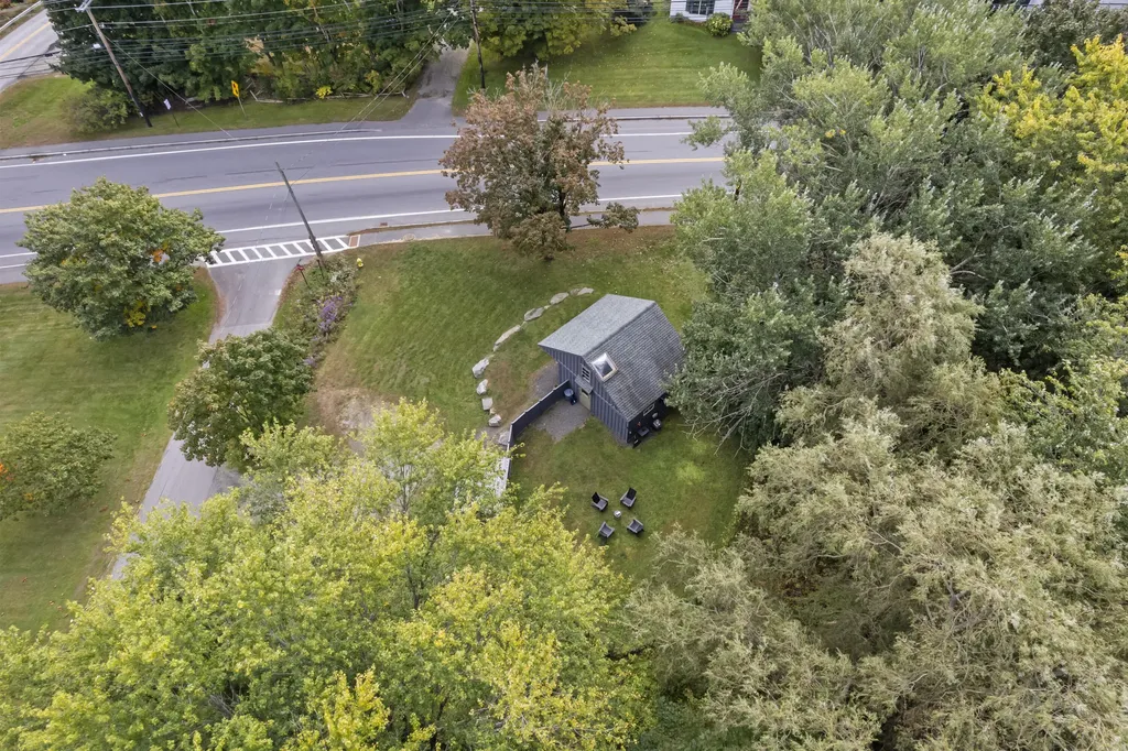 4 Stoney Brook Lane Thomaston ME 04861