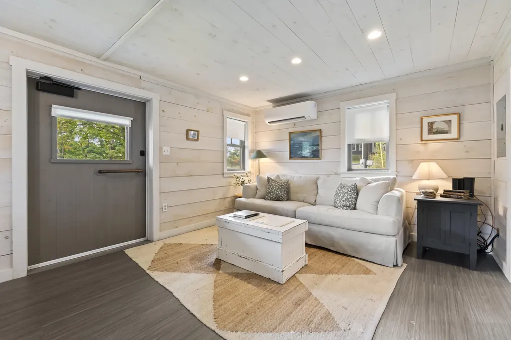 4 Stoney Brook Lane Thomaston ME 04861