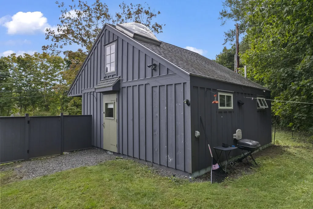 4 Stoney Brook Lane Thomaston ME 04861
