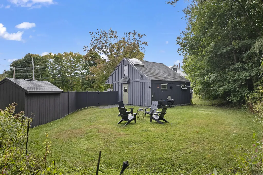 4 Stoney Brook Lane Thomaston ME 04861