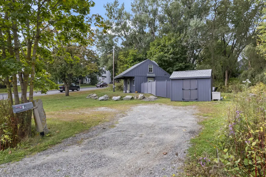 4 Stoney Brook Lane Thomaston ME 04861