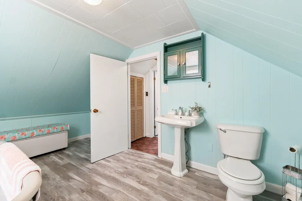 593 N Newcastle Road Newcastle ME 04553