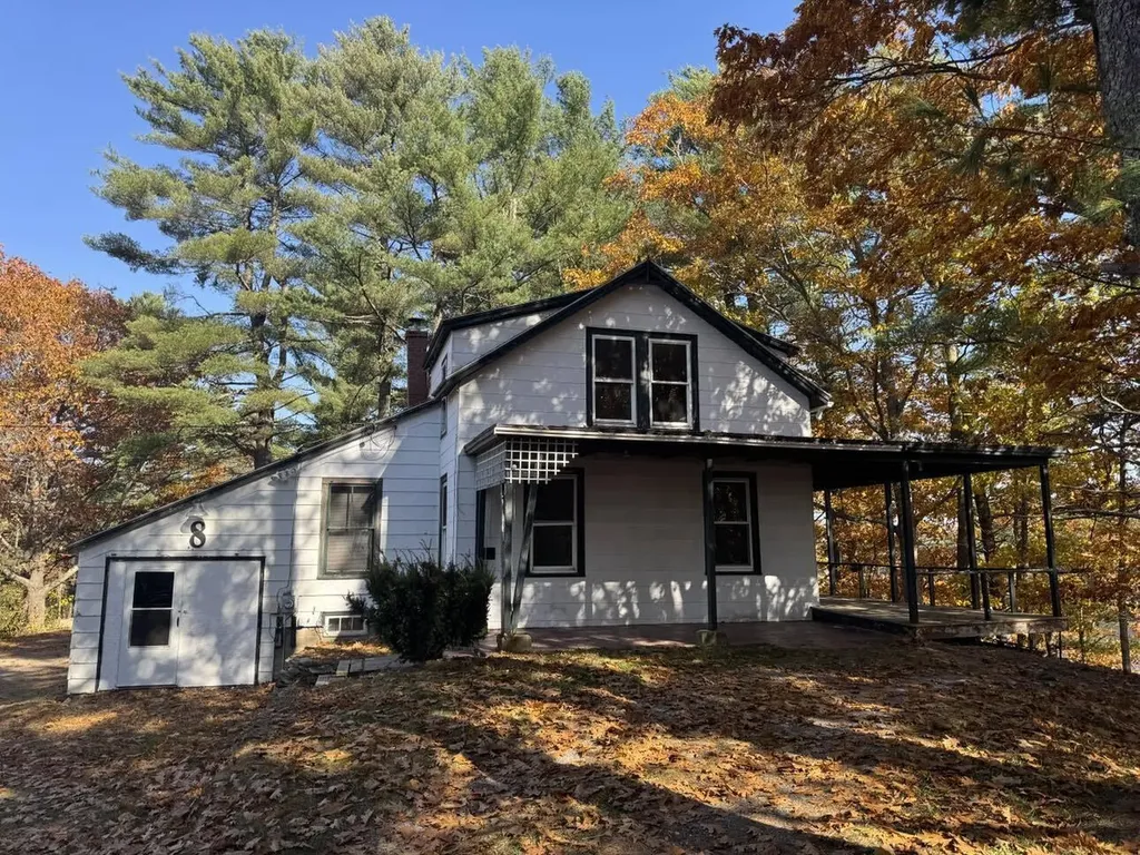 8 Rowell Road Hampden ME 04444