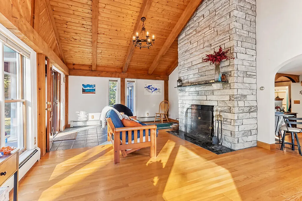 73 Old Portland Road Waterboro ME 04061