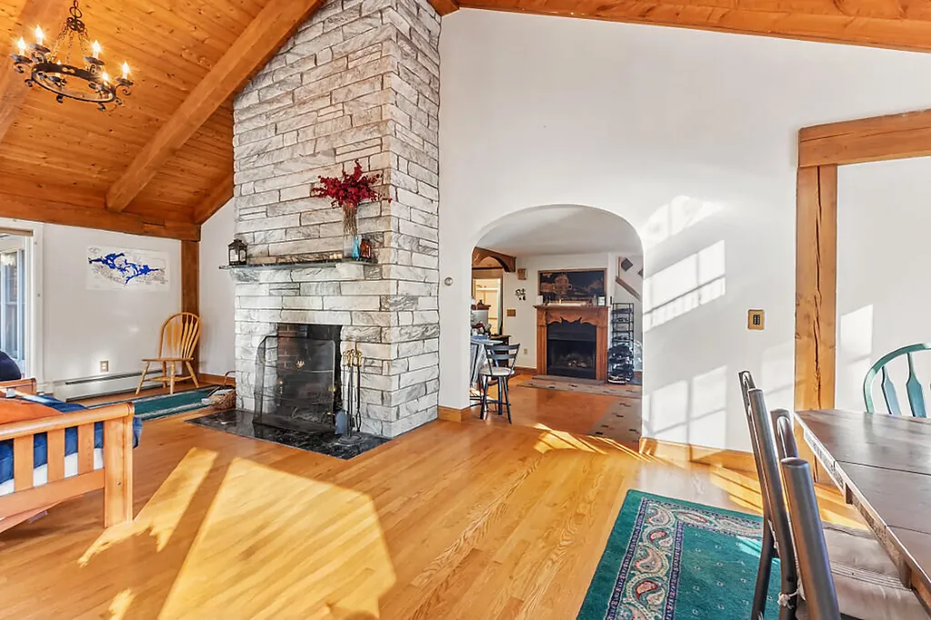 73 Old Portland Road Waterboro ME 04061
