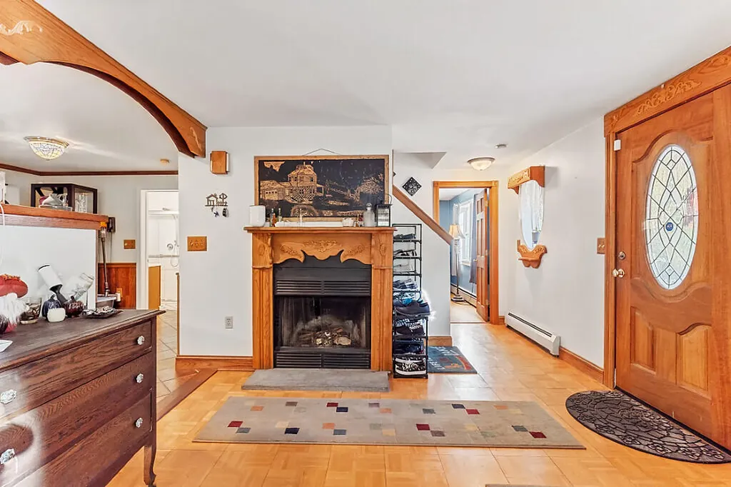 73 Old Portland Road Waterboro ME 04061