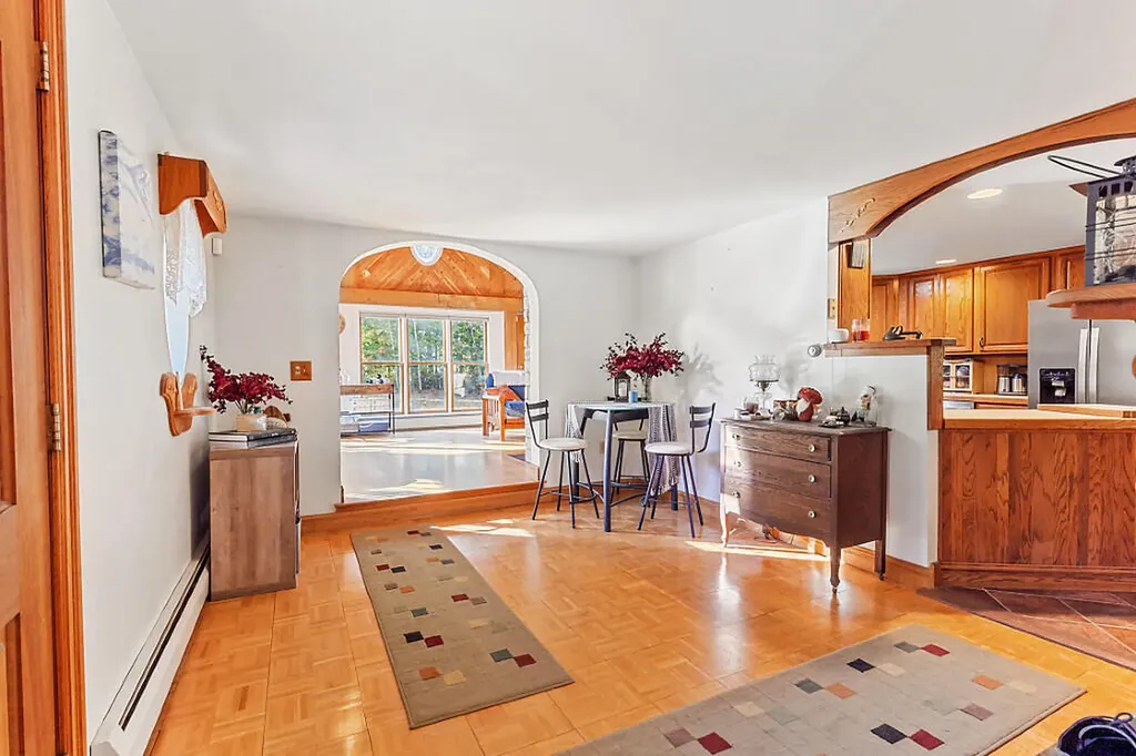 73 Old Portland Road Waterboro ME 04061