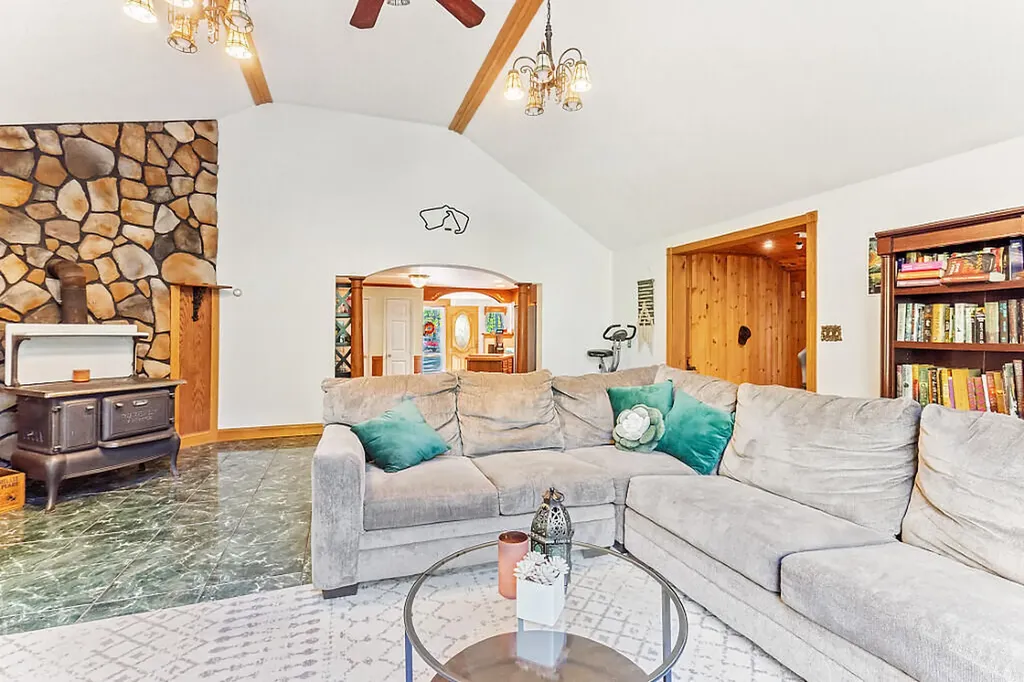 73 Old Portland Road Waterboro ME 04061