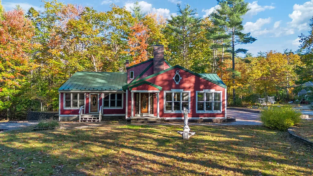 73 Old Portland Road Waterboro ME 04061