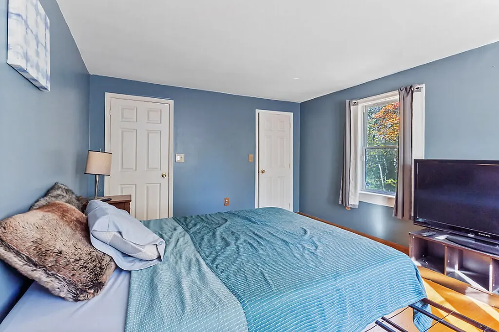 73 Old Portland Road Waterboro ME 04061