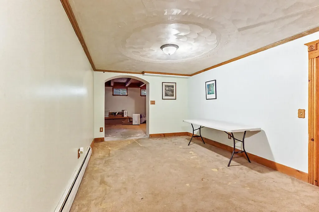 73 Old Portland Road Waterboro ME 04061