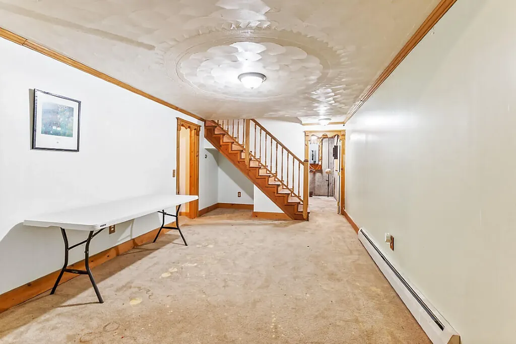 73 Old Portland Road Waterboro ME 04061