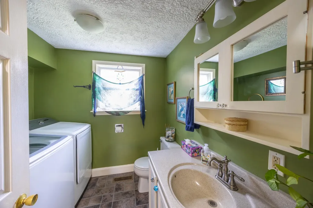 42 Dogwood Drive South Berwick ME 03908