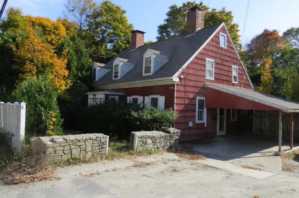 7 Main Street Ellsworth ME 04605