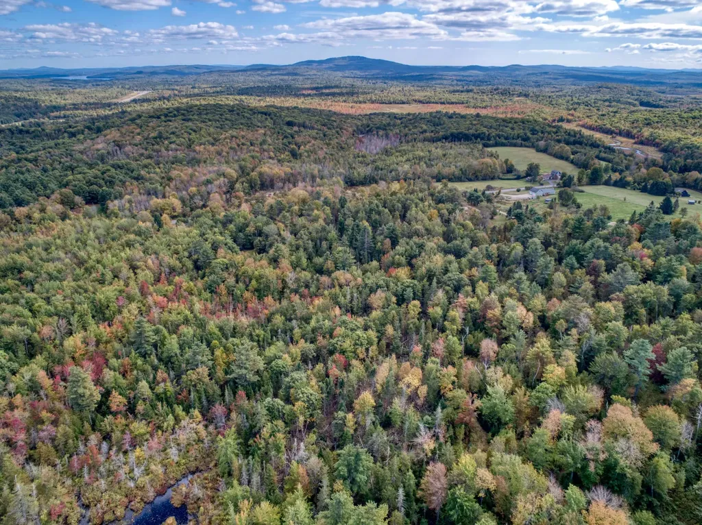 195 Monroe Road Winterport ME 04496
