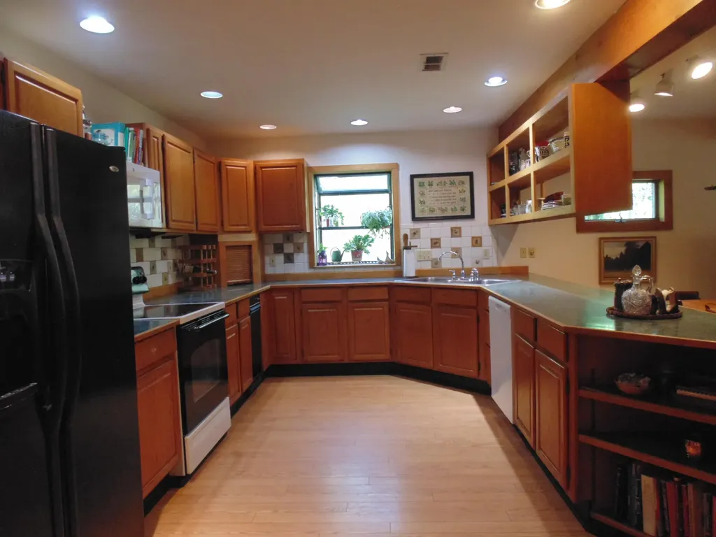 195 Monroe Road Winterport ME 04496