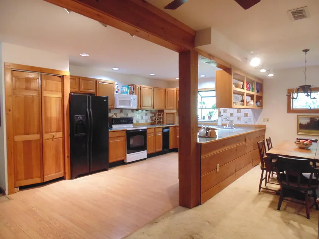195 Monroe Road Winterport ME 04496