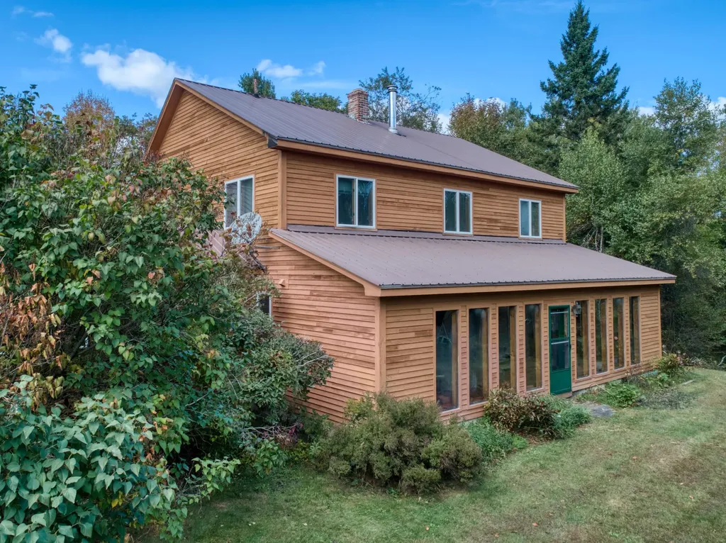 195 Monroe Road Winterport ME 04496