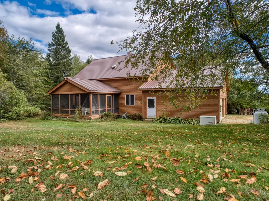 195 Monroe Road Winterport ME 04496