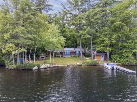 9 Kincaid Lane Raymond ME 04071