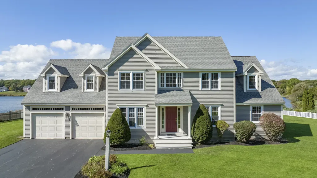 24 Clearwater Drive Scarborough ME 04074