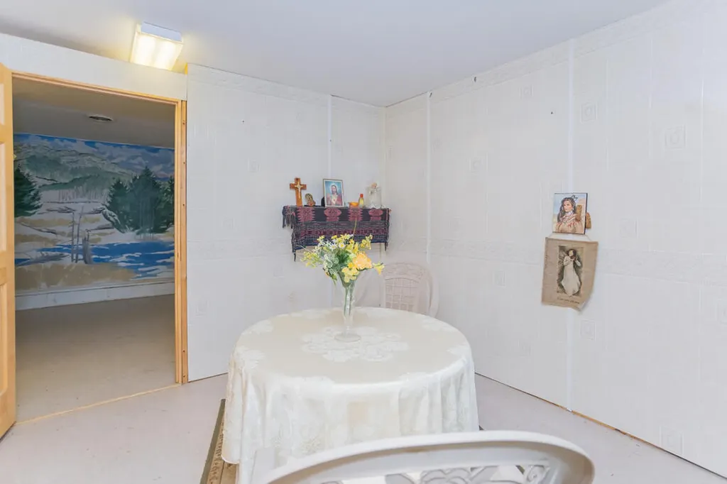 1563 Main Street Dixfield ME 04224