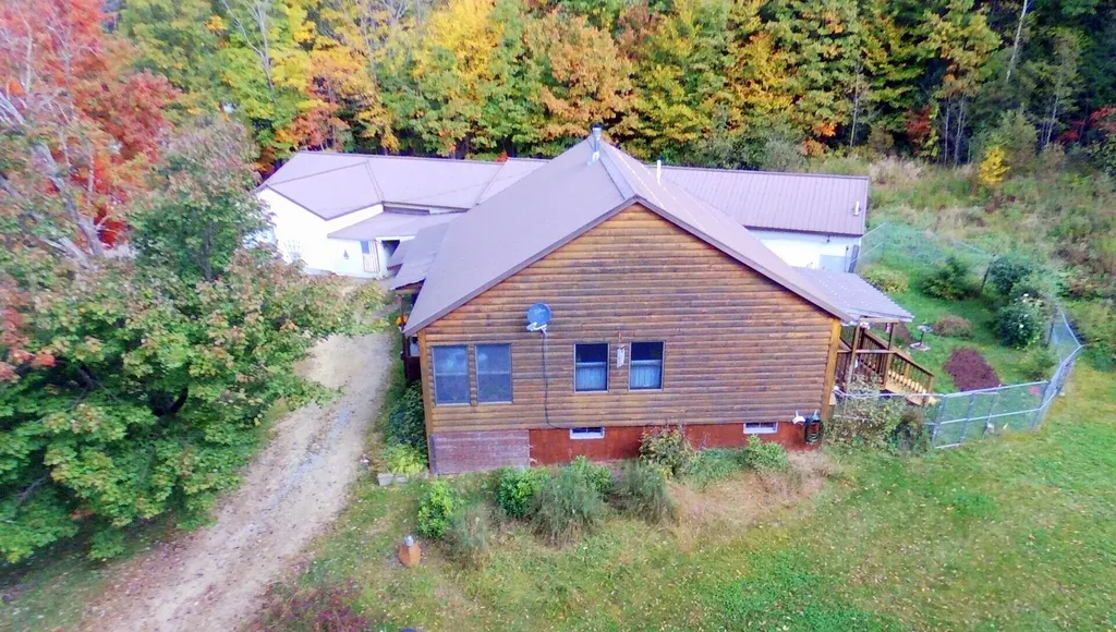 1563 Main Street Dixfield ME 04224