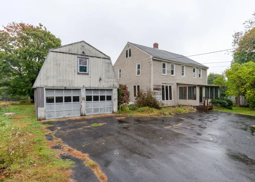 700 East Main Street Yarmouth ME 04096