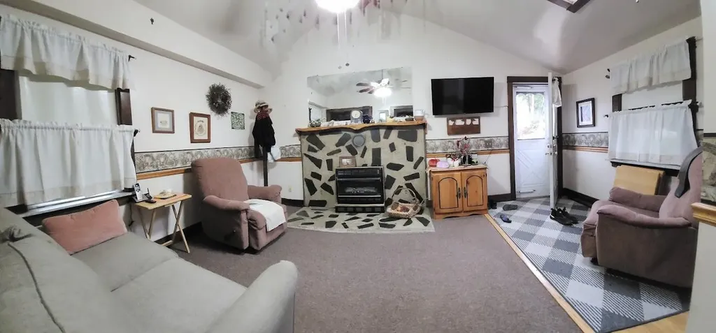 371 Katahdin Avenue Millinocket ME 04462