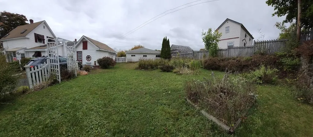371 Katahdin Avenue Millinocket ME 04462