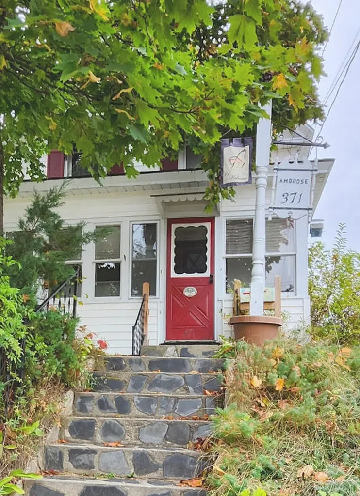 371 Katahdin Avenue Millinocket ME 04462