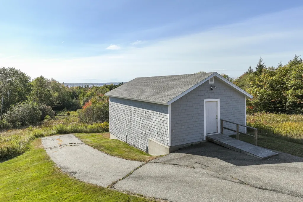 58 Ocean Ridge Drive Boothbay ME 04544