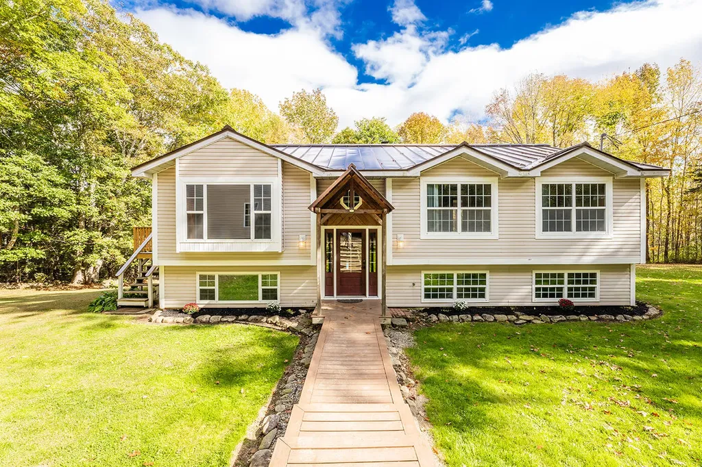 97 Heal Road Lincolnville ME 04849