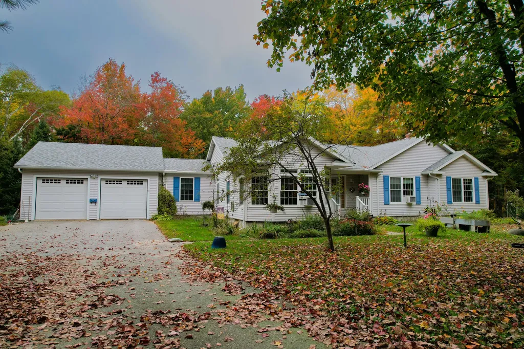 40 Fox Run Lane Hancock ME 04640