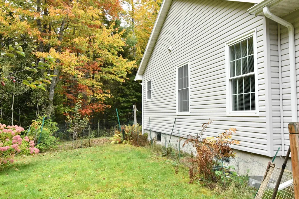 40 Fox Run Lane Hancock ME 04640