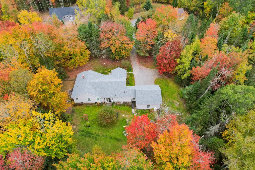 40 Fox Run Lane Hancock ME 04640