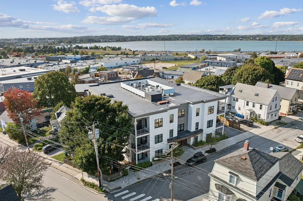 10 Hammond Street Portland ME 04101
