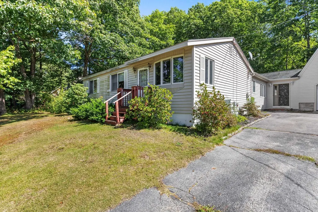 2 Poplar Street Old Orchard Beach ME 04064