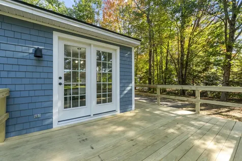 27 Ivanhoe Drive Topsham ME 04086