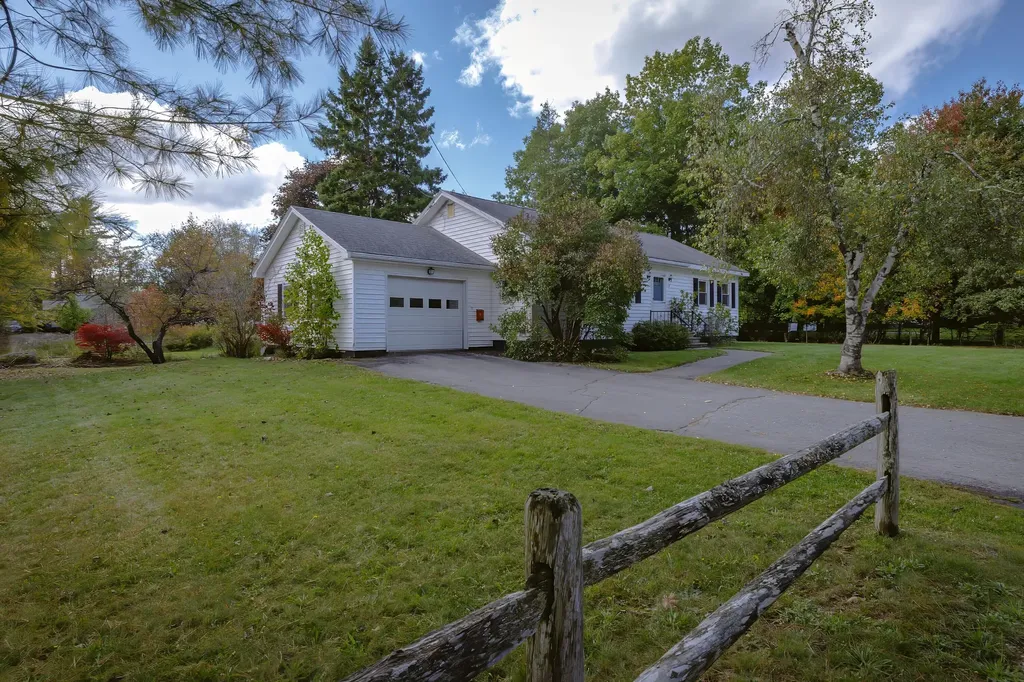 8 Spencer Street Ellsworth ME 04605