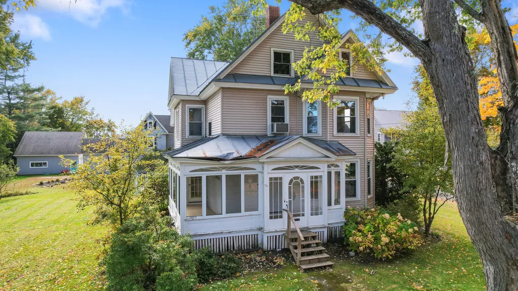 158 Summer Court Pittsfield ME 04967