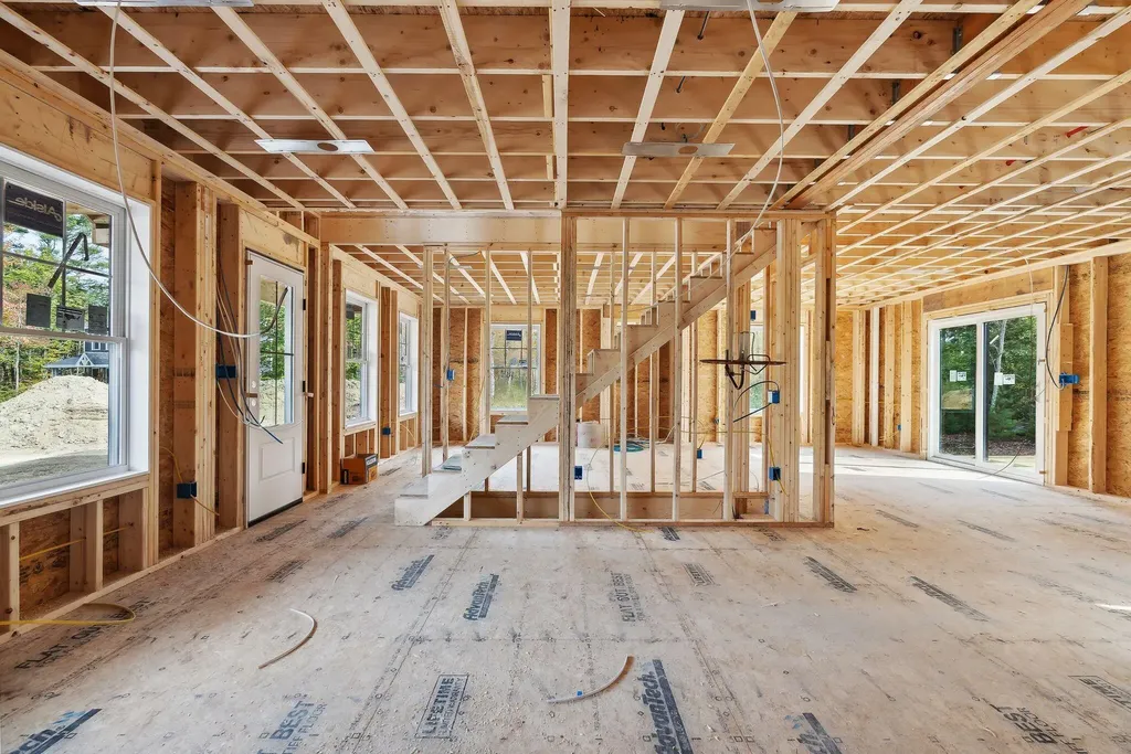 68 Legros Lane Arundel ME 04046
