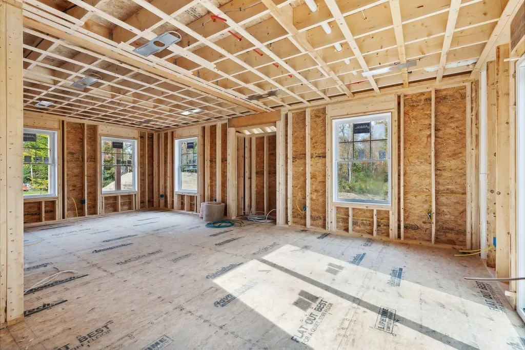 68 Legros Lane Arundel ME 04046