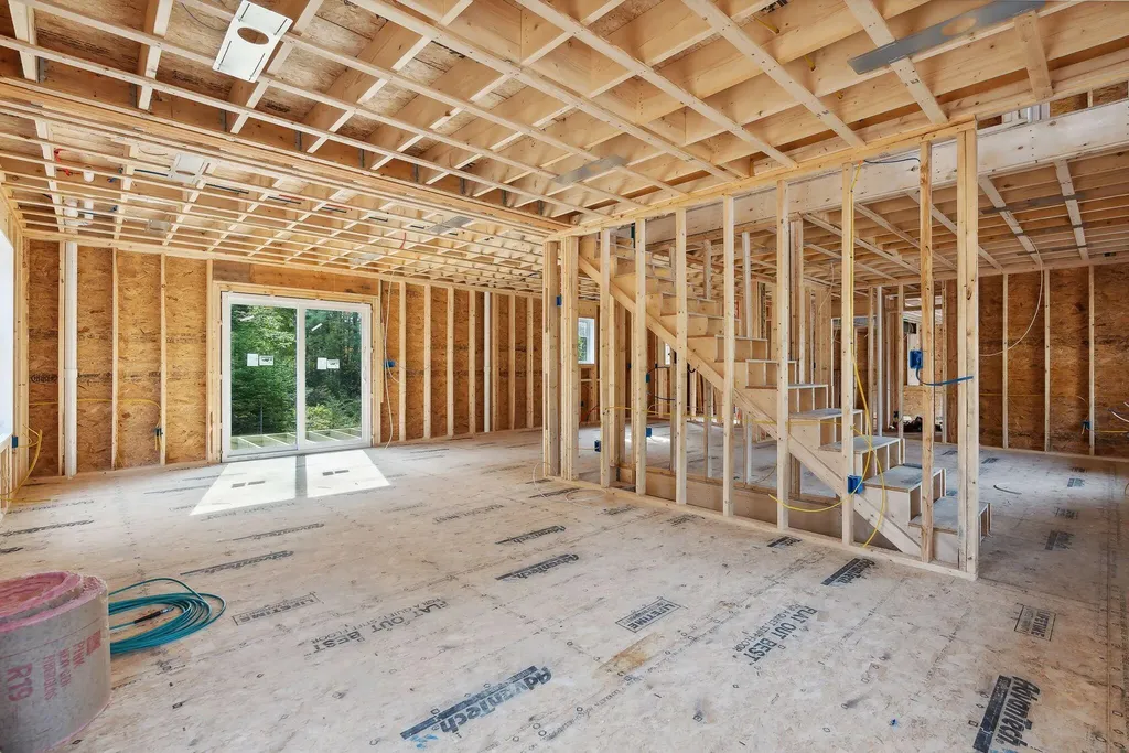 68 Legros Lane Arundel ME 04046