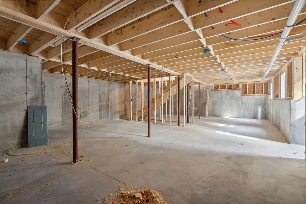 68 Legros Lane Arundel ME 04046