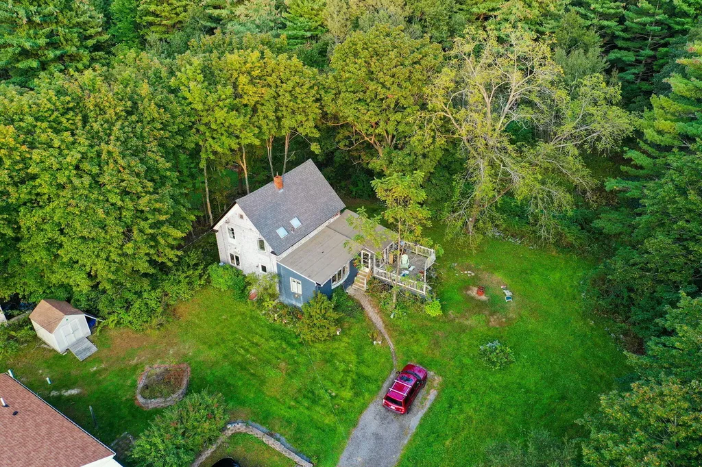 162 Rowe Avenue Portland ME 04102