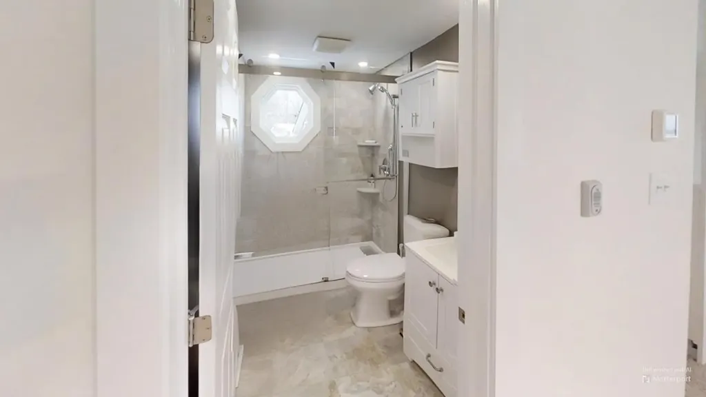 125 Fowlers Landing Road Hampden ME 04444