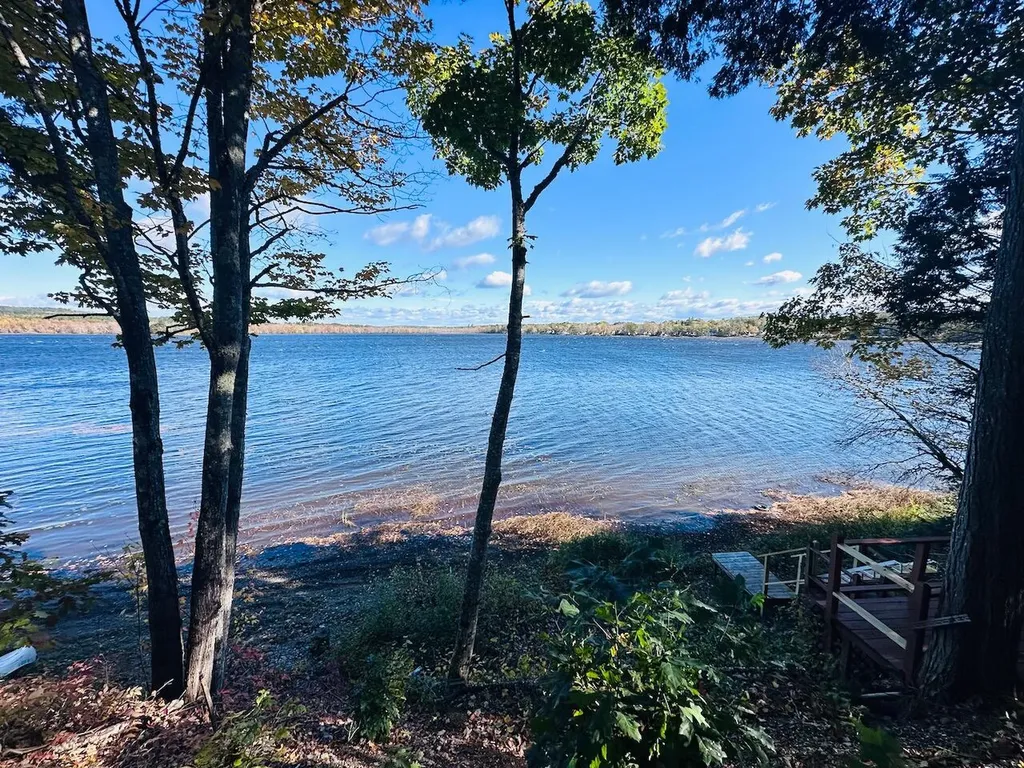 125 Fowlers Landing Road Hampden ME 04444
