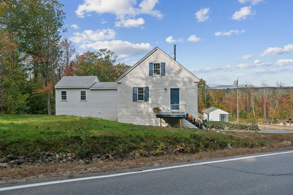 1574 Foxes Ridge Road Acton ME 04001